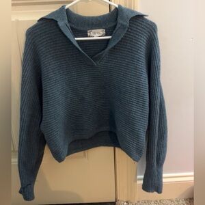 Blue cropped sweater